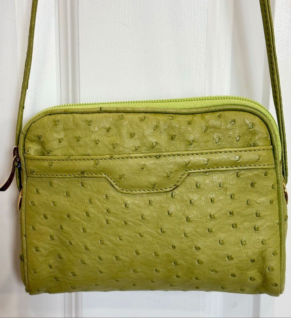 PRIVATE COLLECTION  - Vintage Ostrich Leather Shoulder Bag in Chartreuse